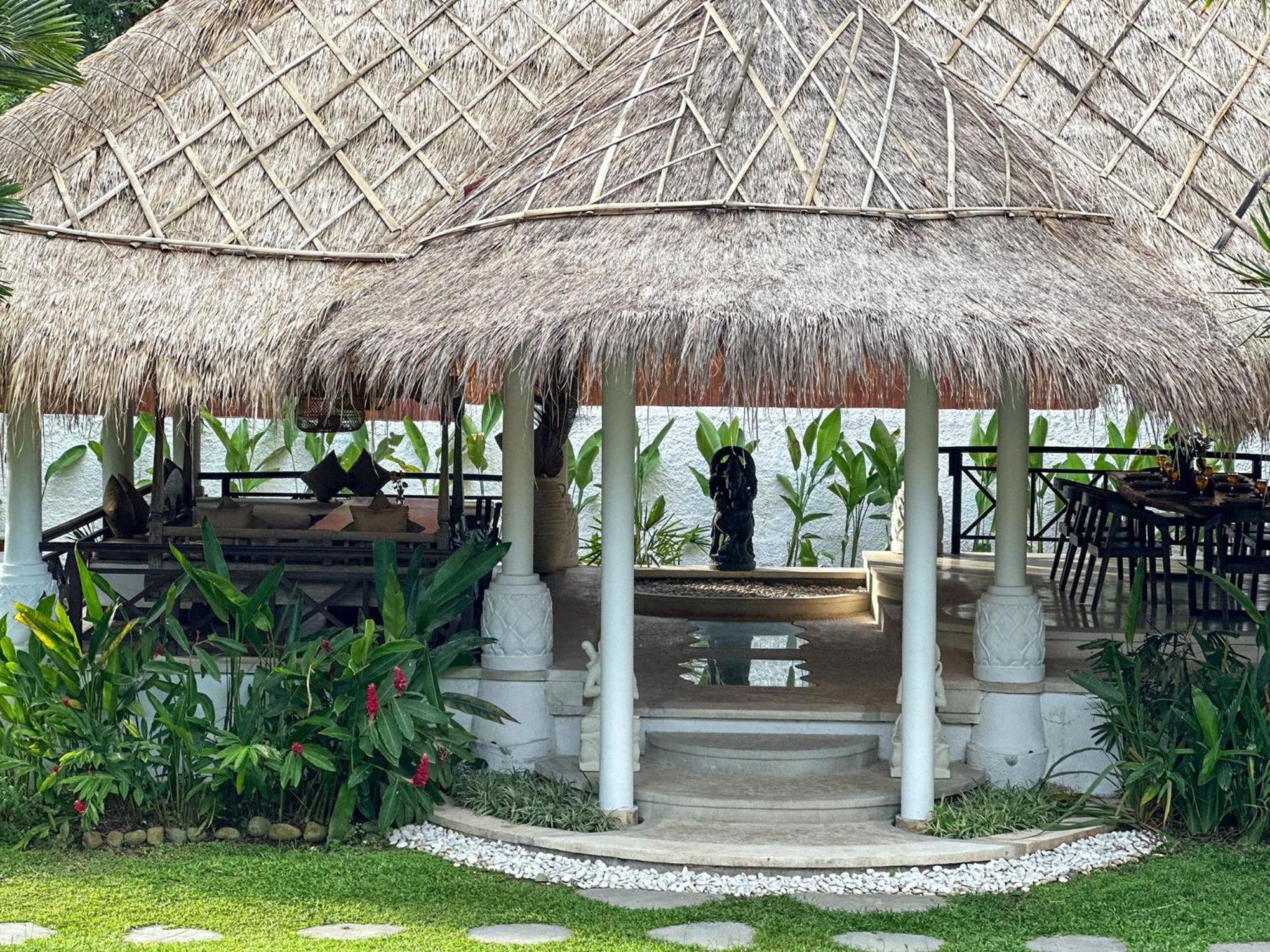 Villa Santai By Optimum Bali Villas Чангу Экстерьер фото